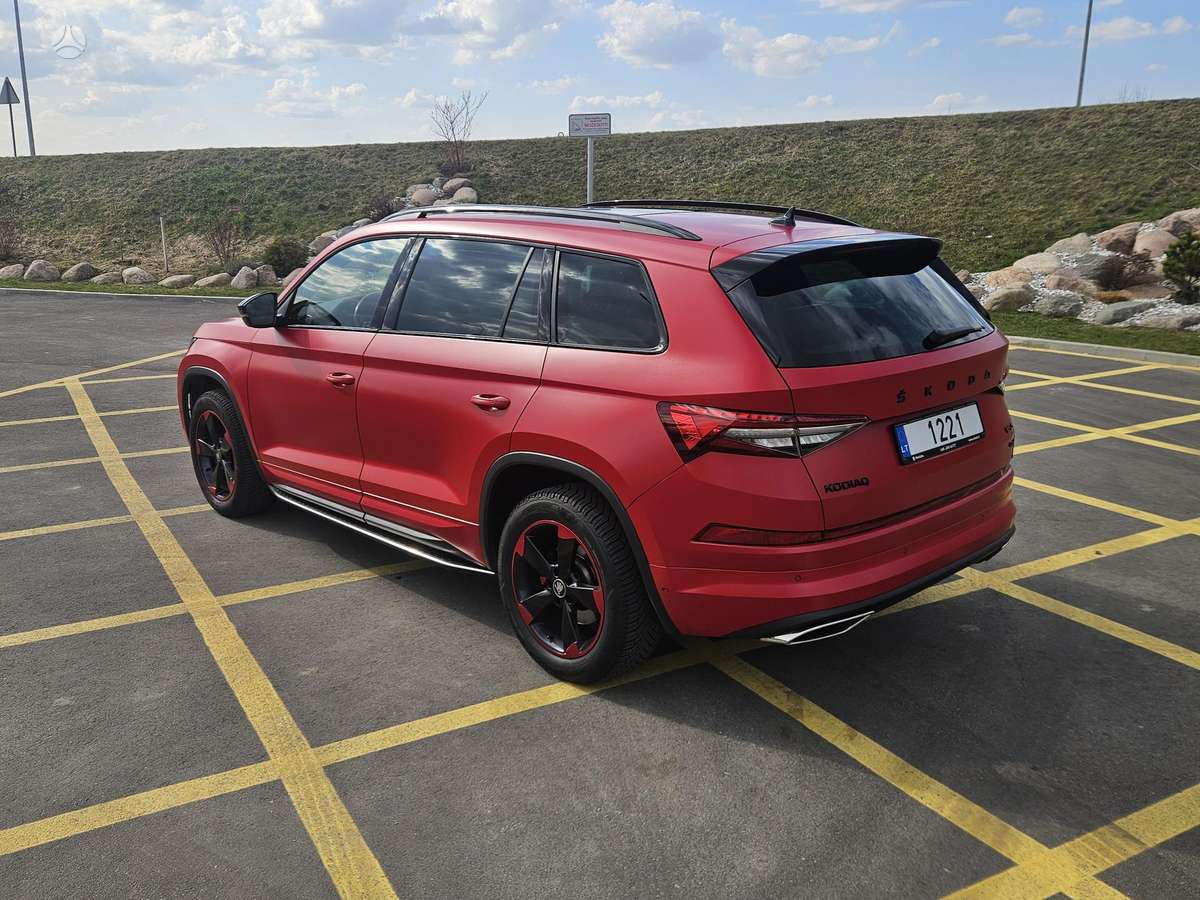 Skoda Kodiaq, 2.0 l., off-road / crossover