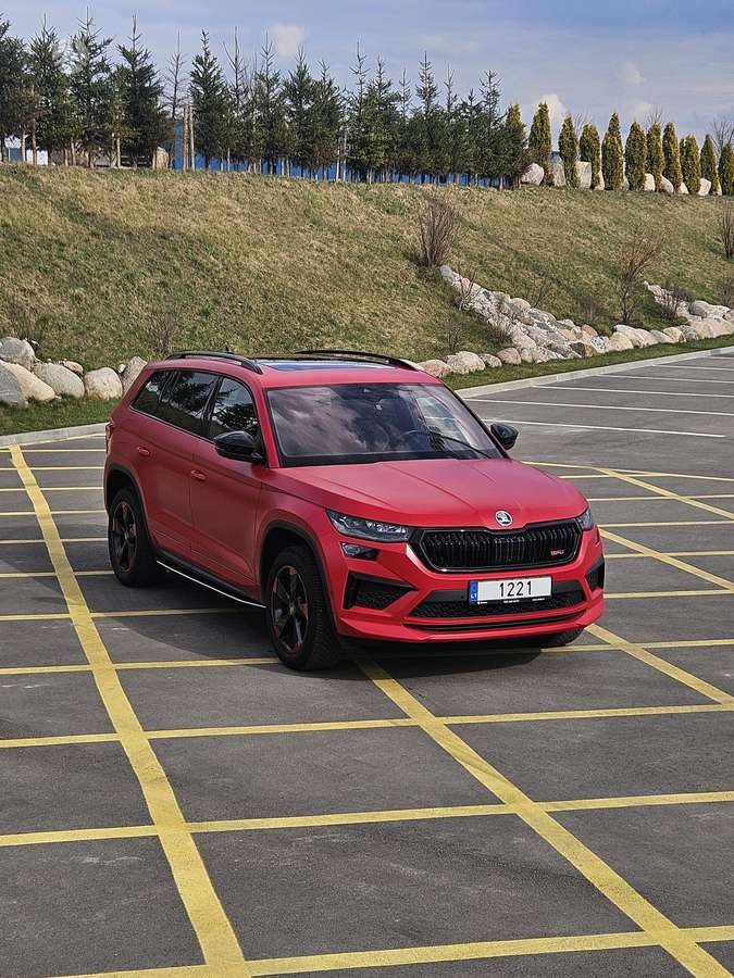 Skoda Kodiaq, 2.0 l., off-road / crossover