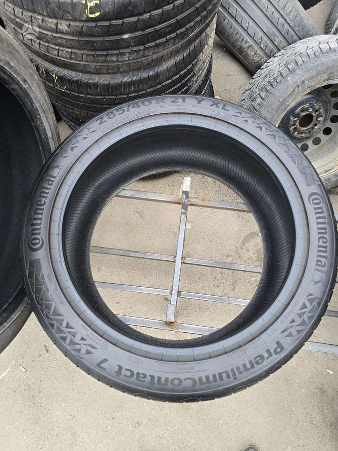 Continental PremiumContact7, summer 285/40 R21