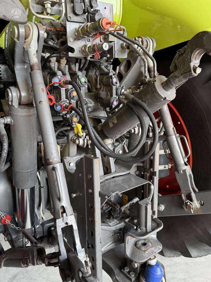 Claas Axion 850 CMATIC, тракторы