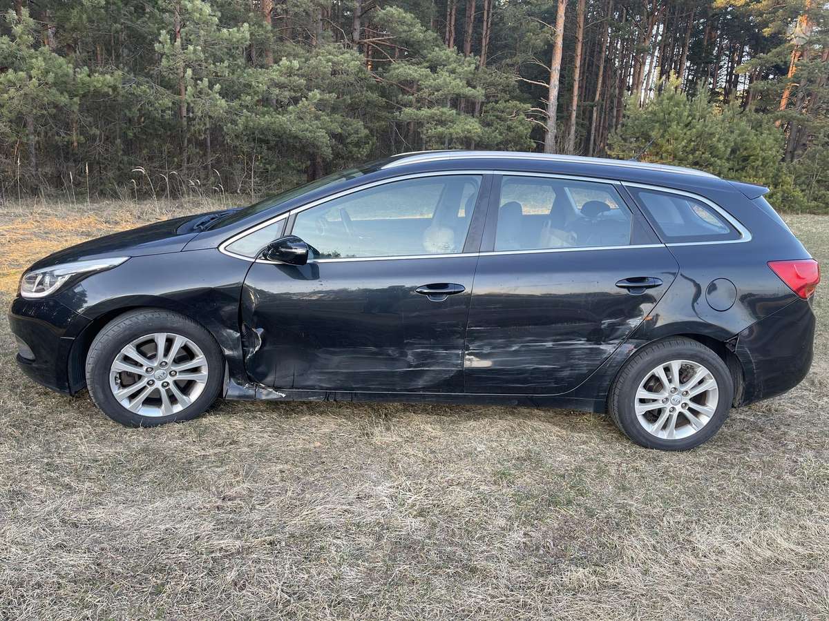 Kia Ceed, 1.6 l., Универсал