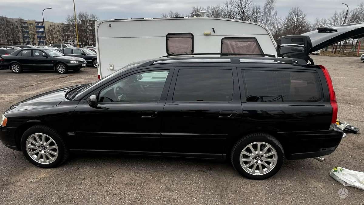 Volvo V70, 2.4 l., universalas