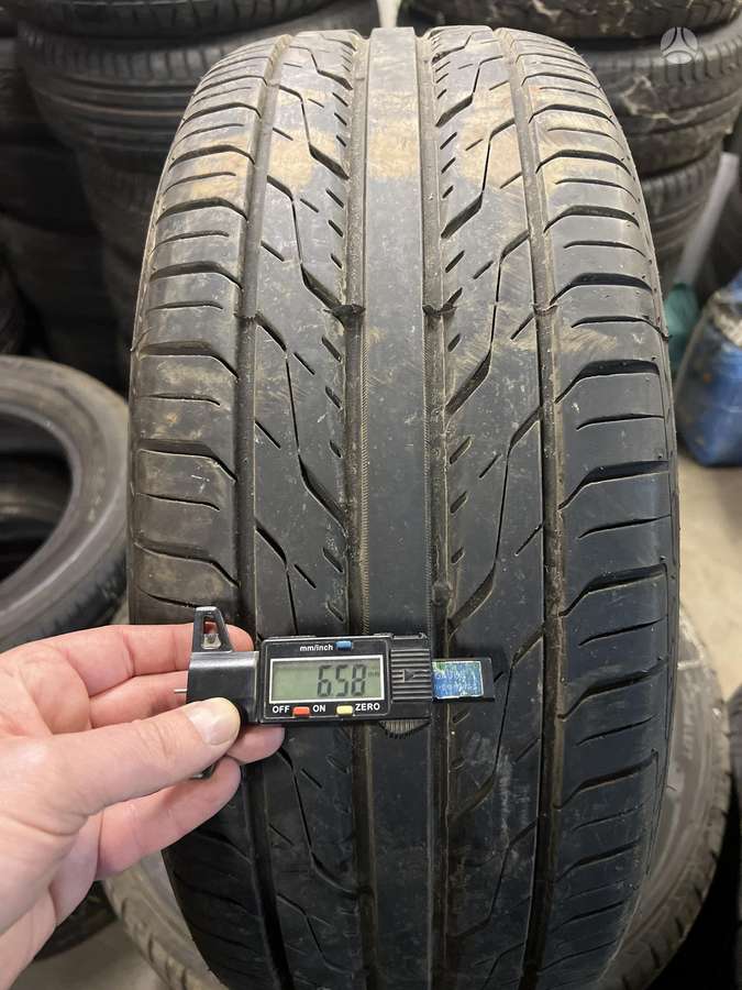 Toyo EXTENSA HP, summer 235/50 R18