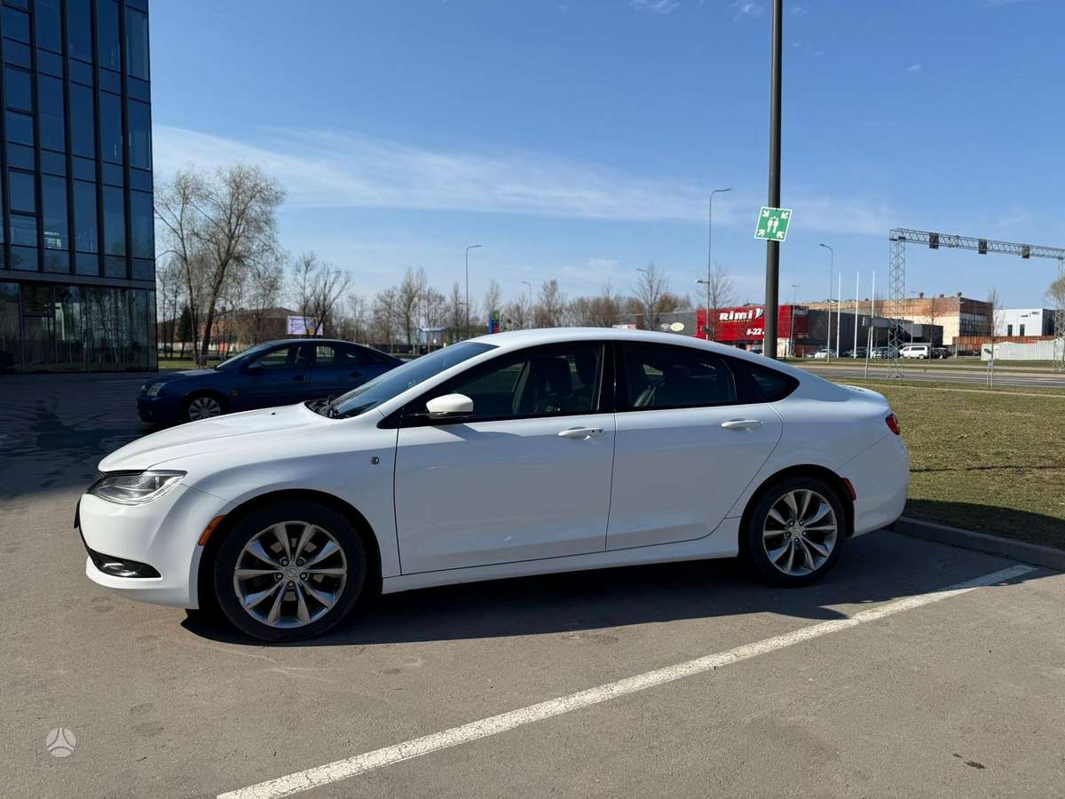 Chrysler 200, 2.4 l., hatchback