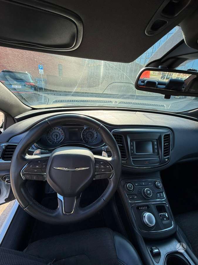 Chrysler 200, 2.4 l., hatchback