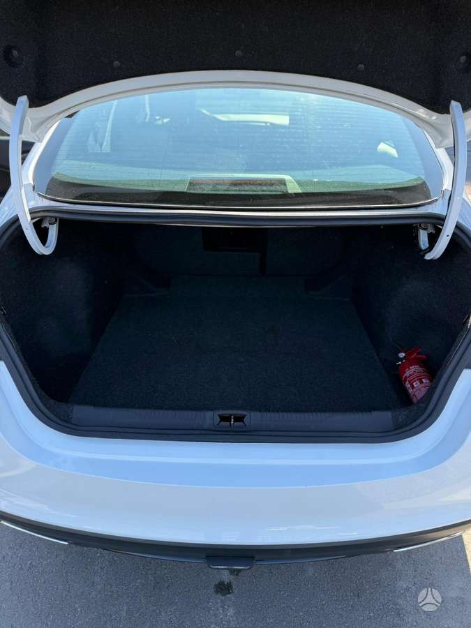 Chrysler 200, 2.4 l., hatchback
