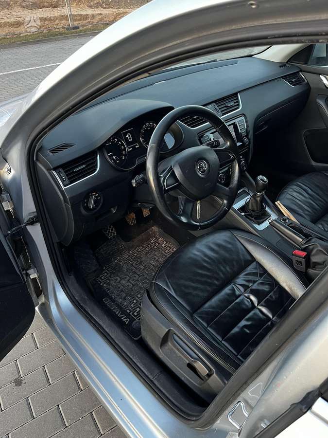 Skoda Octavia, 2.0 l., hatchback