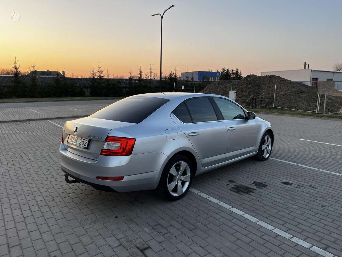 Skoda Octavia, 2.0 l., hatchback