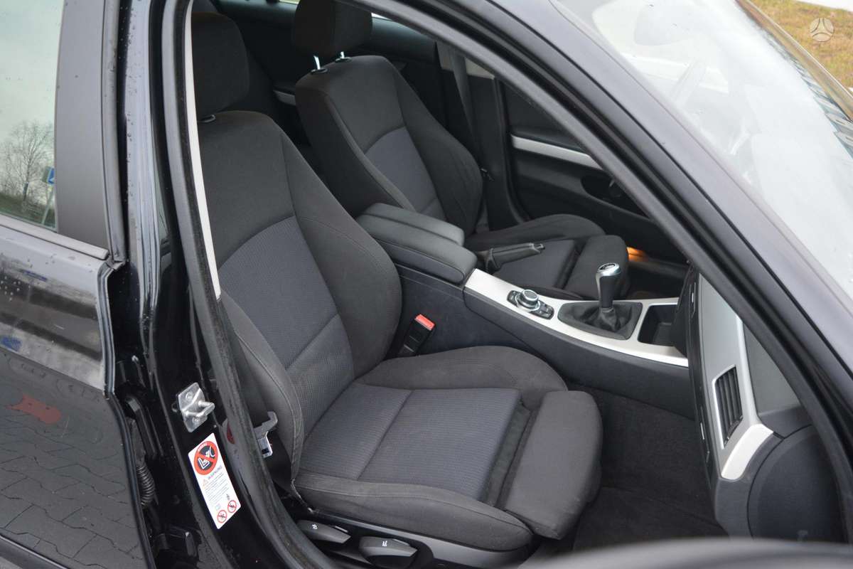 BMW 320, 2.0 l., wagon