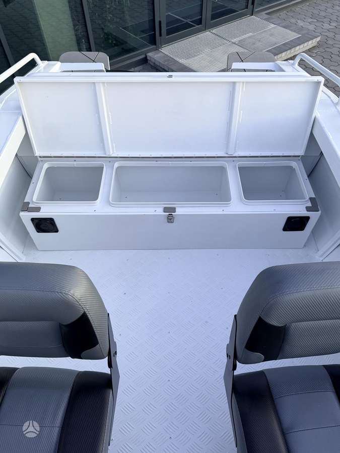 4ADV Marine AC490, яхты / катера