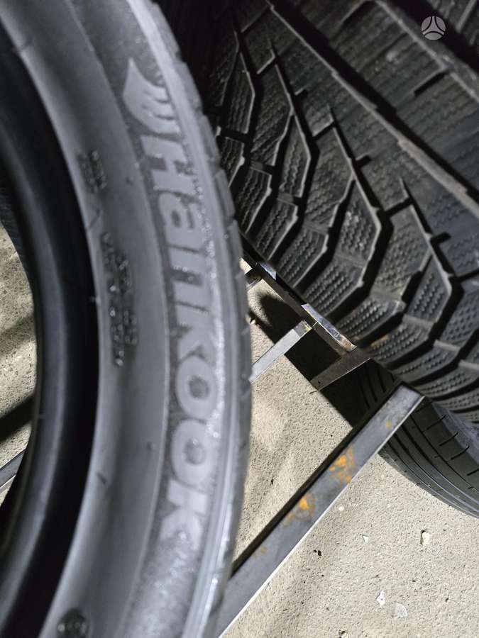 Hankook Evo 2, зимние 275/45 R20