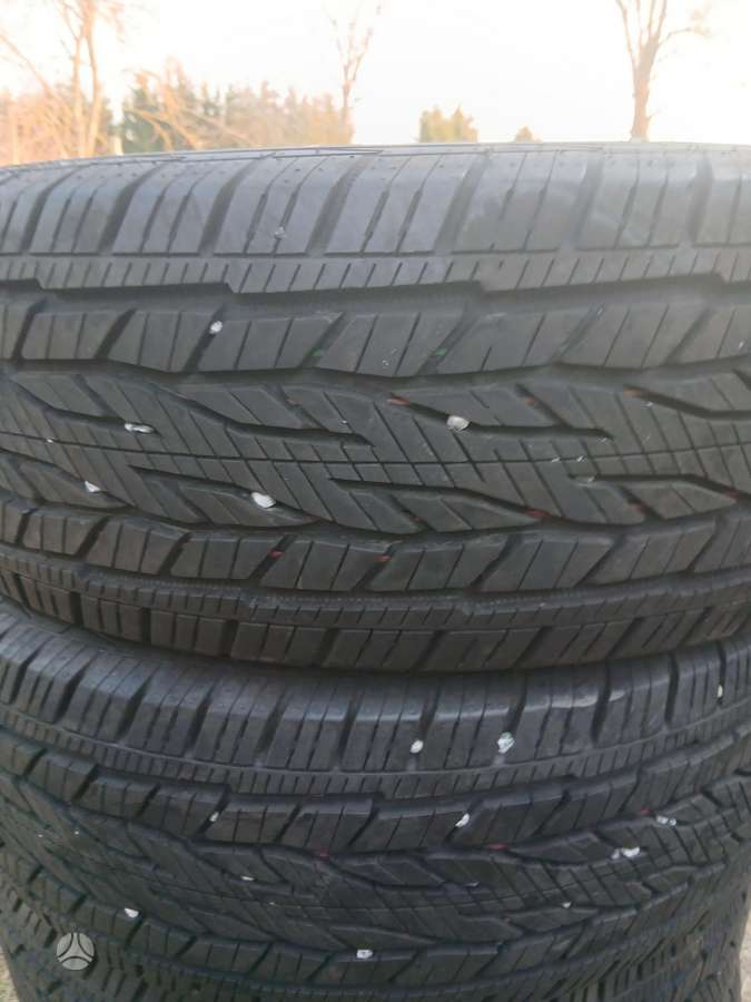 Continental, universalios 255/60 R18
