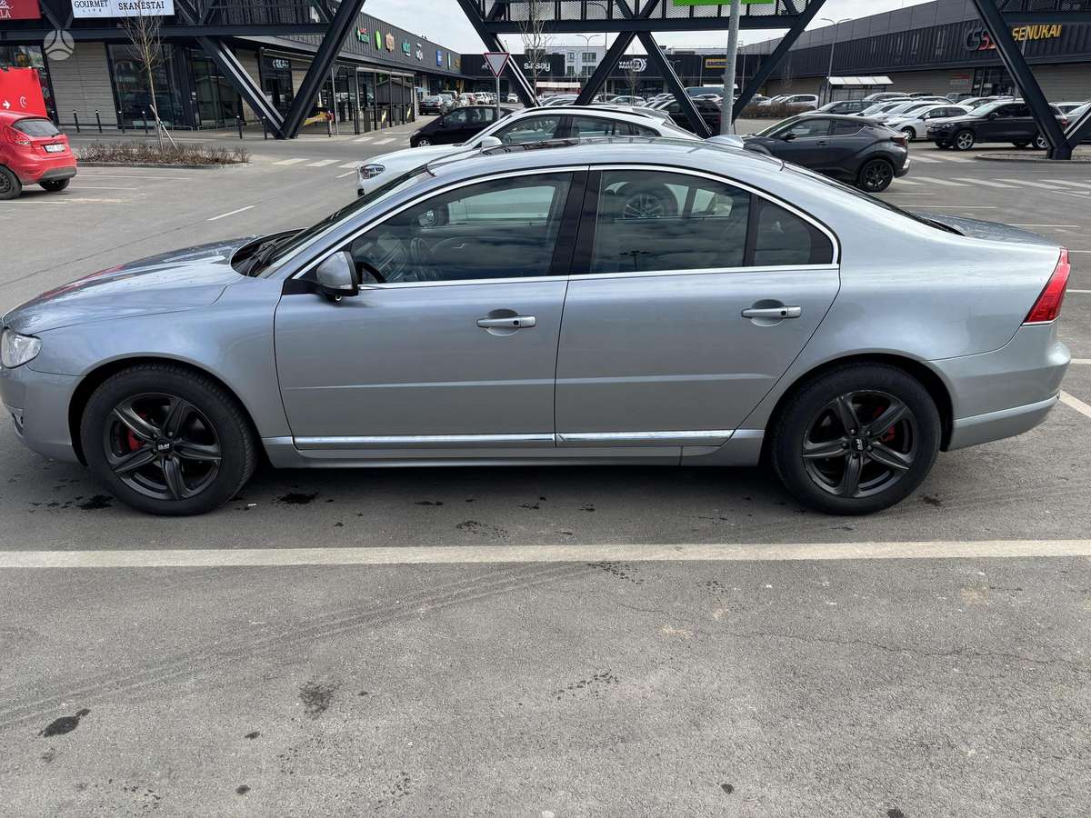 Volvo S80, 2.0 l., Седан