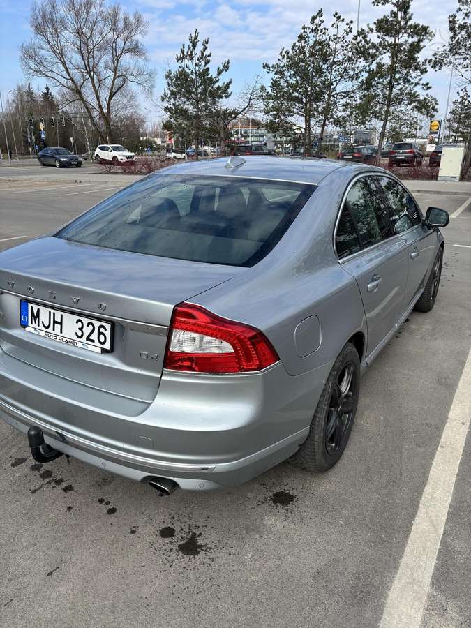 Volvo S80, 2.0 l., Седан