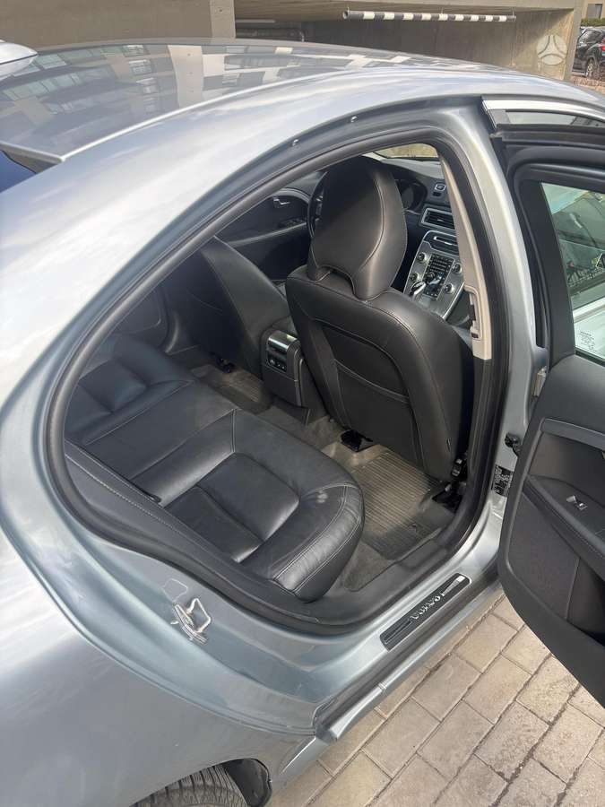 Volvo S80, 2.0 l., Седан