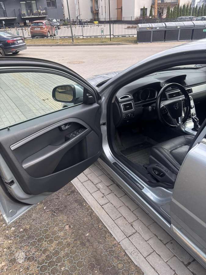 Volvo S80, 2.0 l., Седан