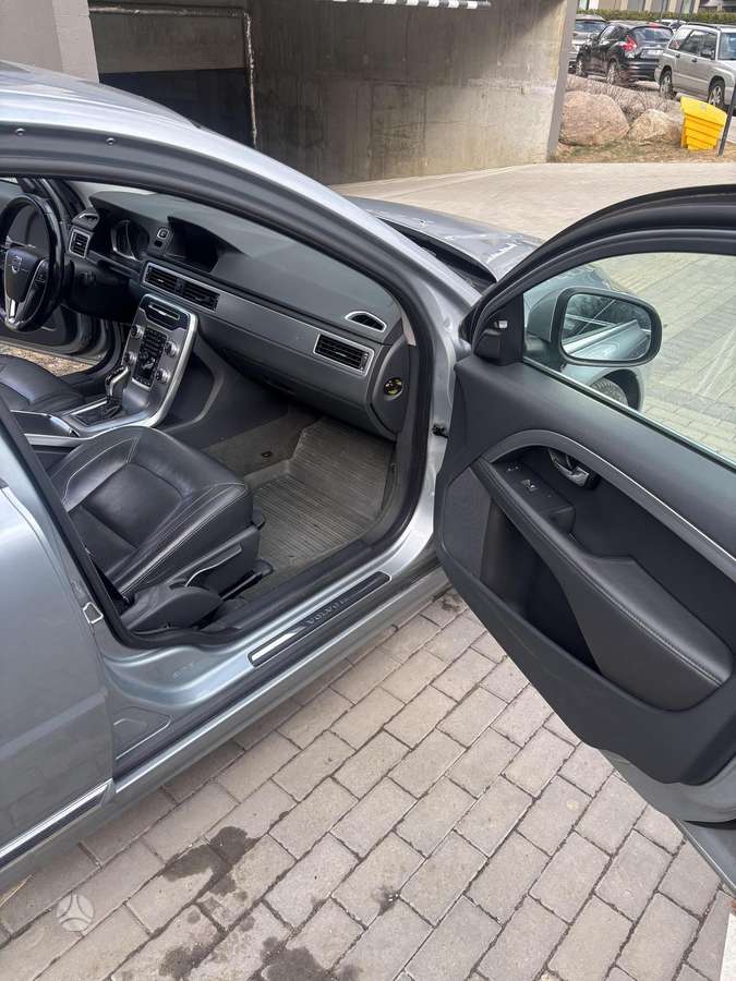 Volvo S80, 2.0 l., Седан
