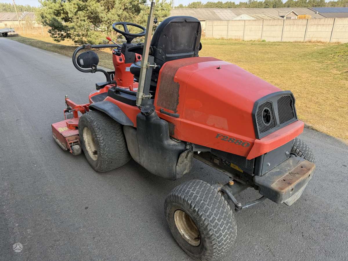 Kubota F2880, садовые тракторы