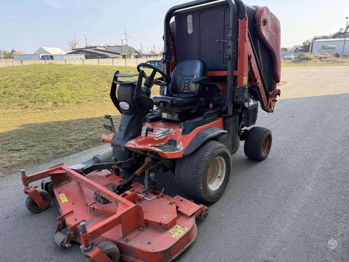 Kubota F3890, садовые тракторы