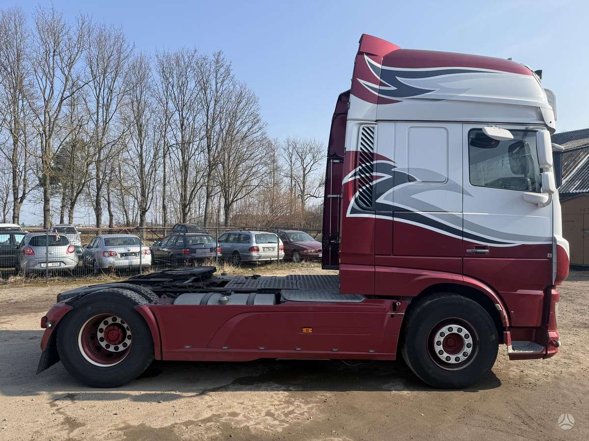 DAF XF510, double sleeper
