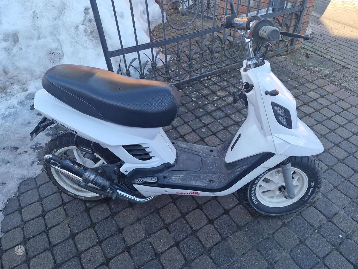 Yamaha Booster 50cc, scooters / mopeds