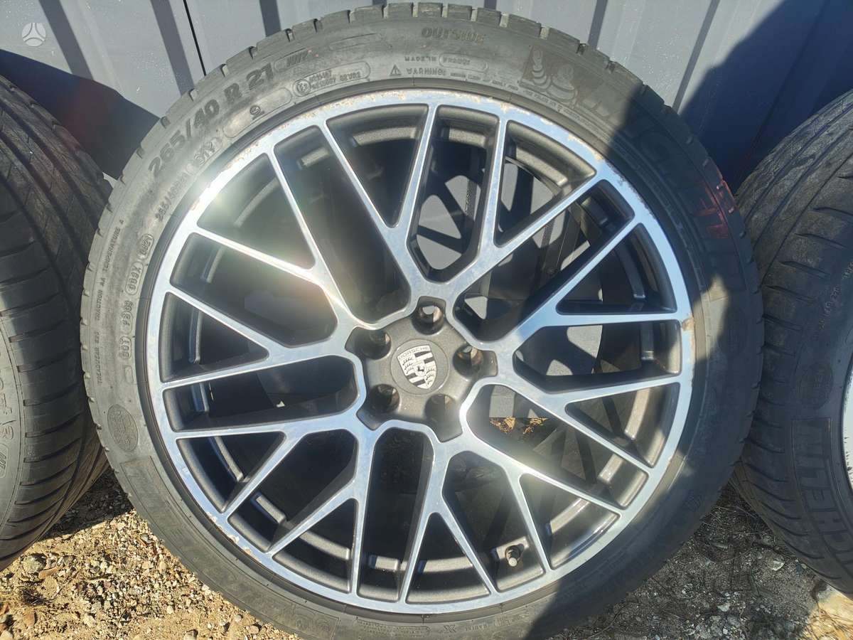 Porsche Macan, lengvojo lydinio, R21
