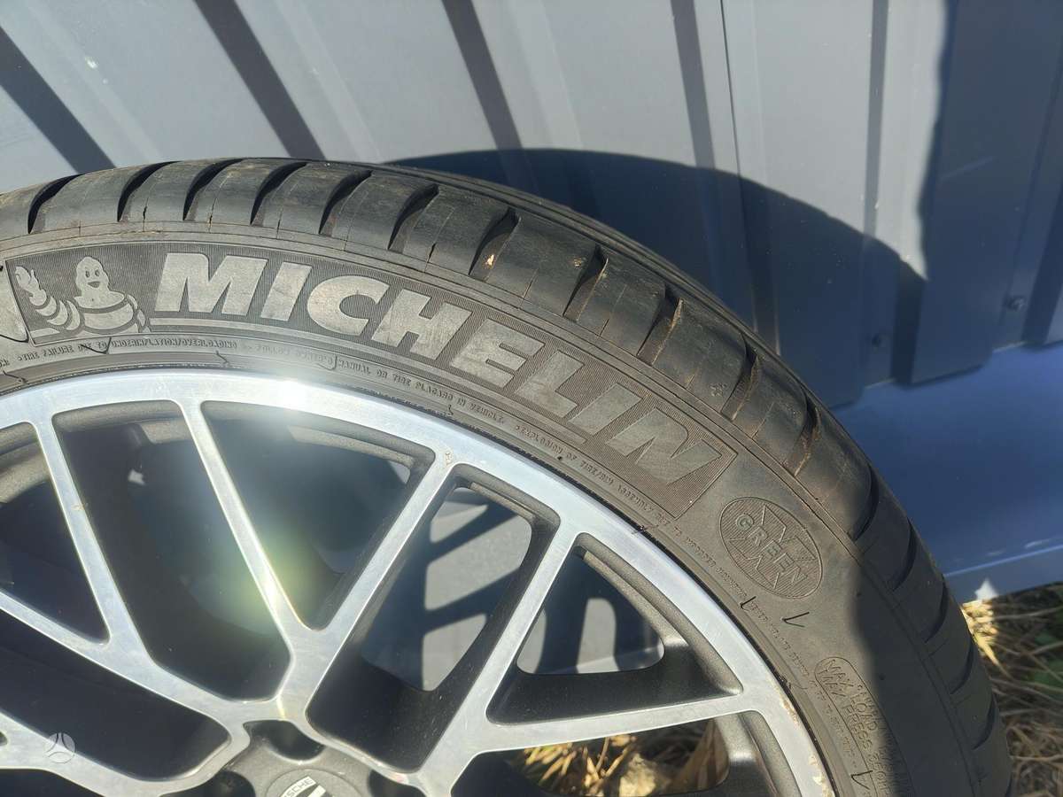 Porsche Macan, light alloy, R21