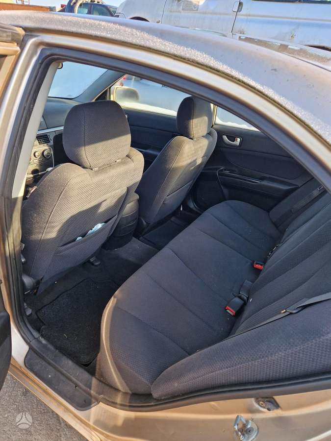 Hyundai Sonata Dalimis