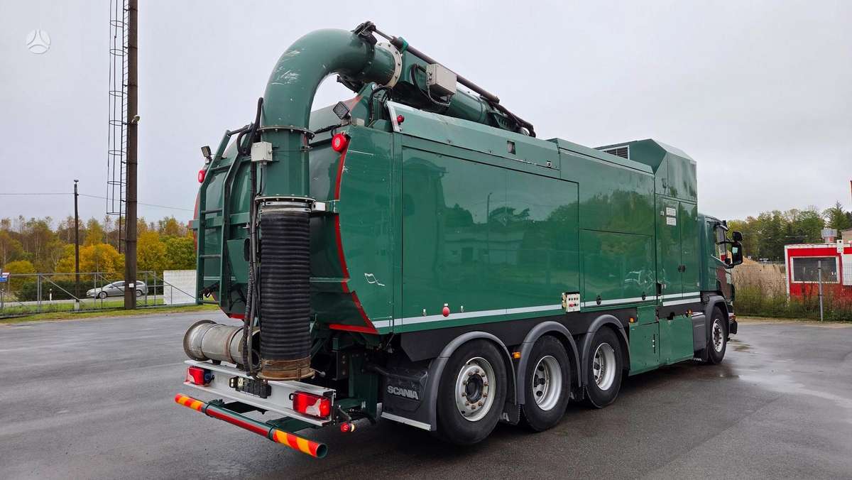Scania P450 8X4*4, other