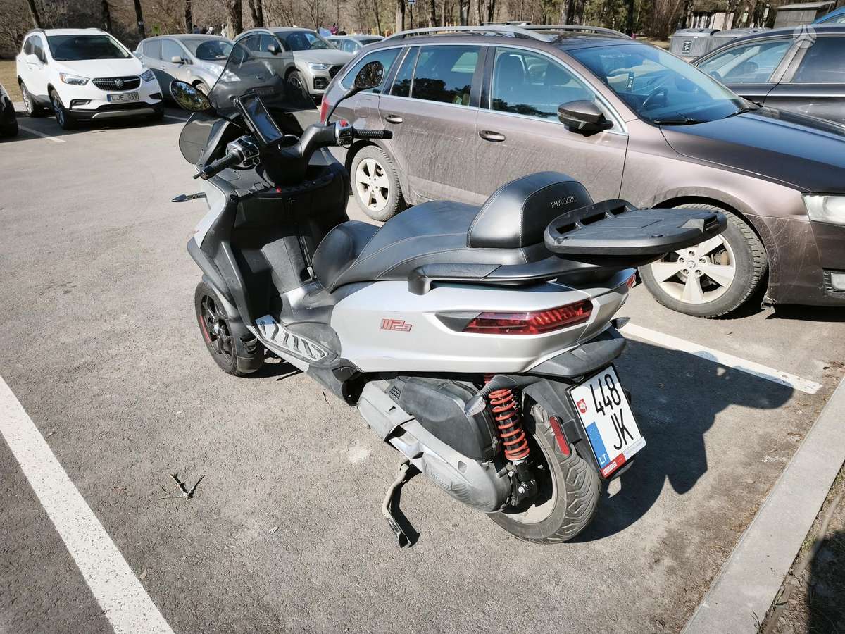 Piaggio MP3 400cc, трициклы