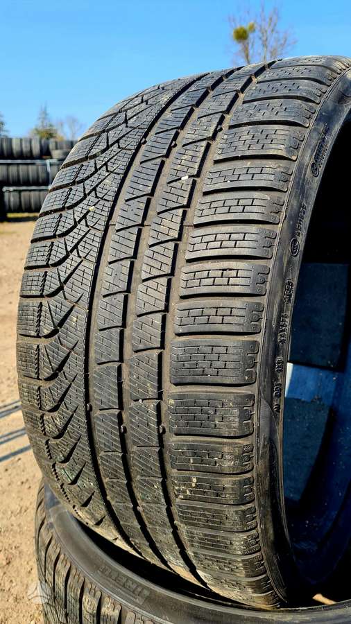 Pirelli P Zero Winter, winter 285/30 R22