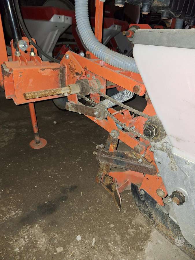 Kuhn Planter 2, seeders, planters