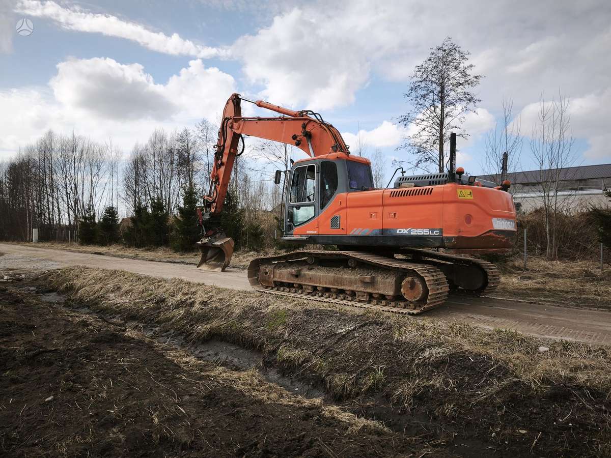 Doosan 255lc, excavator
