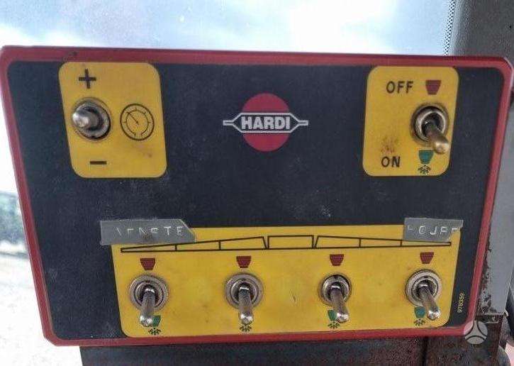 Hardi Commander 2600, sprayers