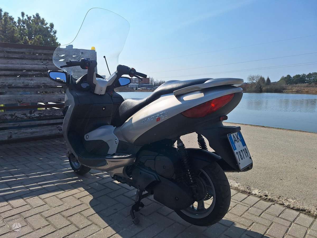 Malaguti Madison 150cc, scooters / mopeds