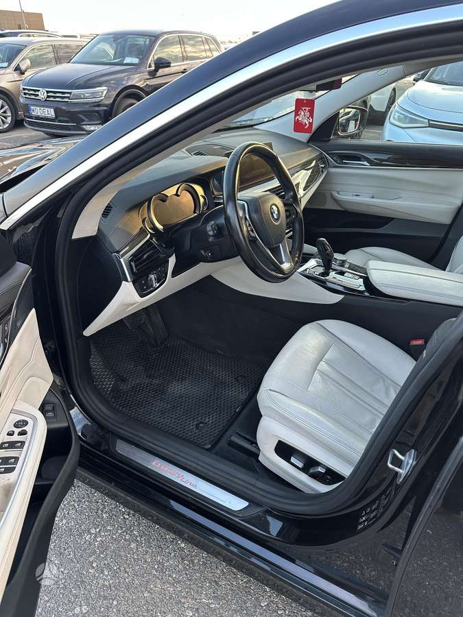 BMW 630 Gran Turismo, 3.0 l., hečbeks