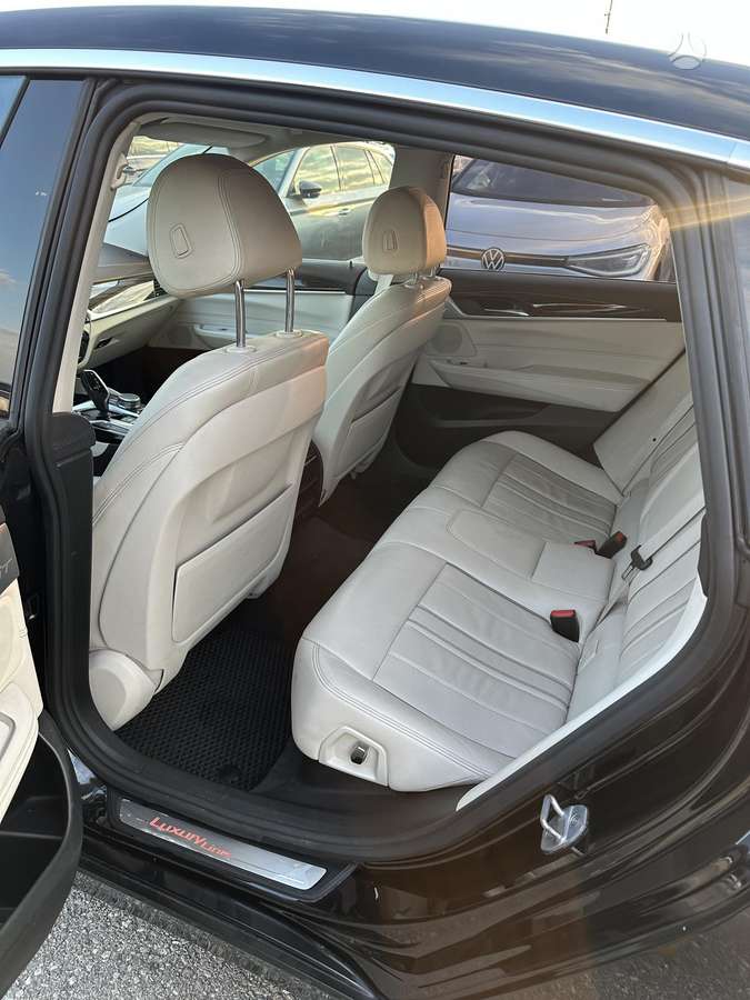 BMW 630 Gran Turismo, 3.0 l., hečbeks