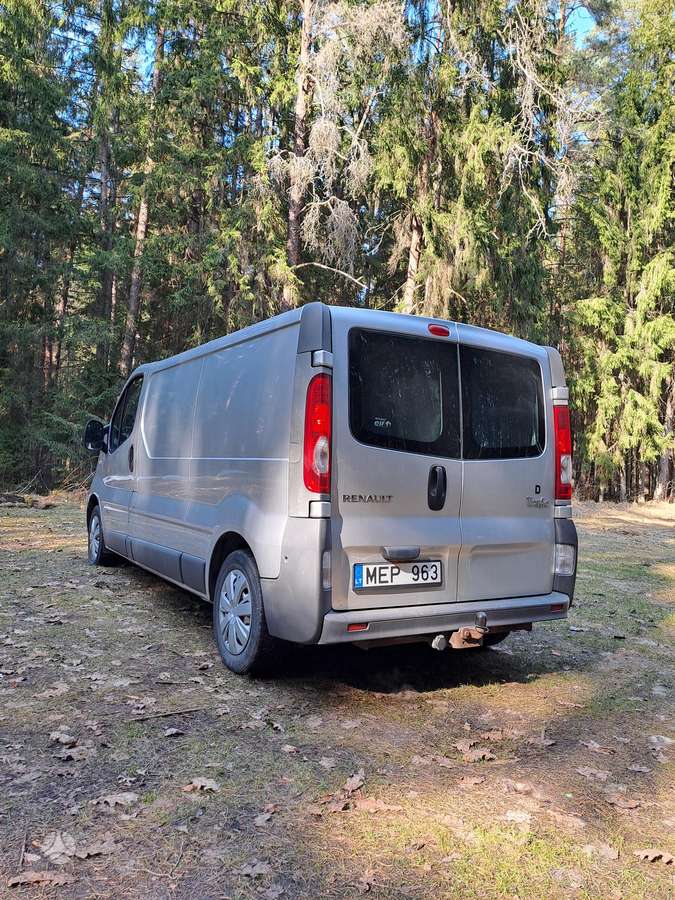 Renault Trafic, 2.0 l., Коммерческий