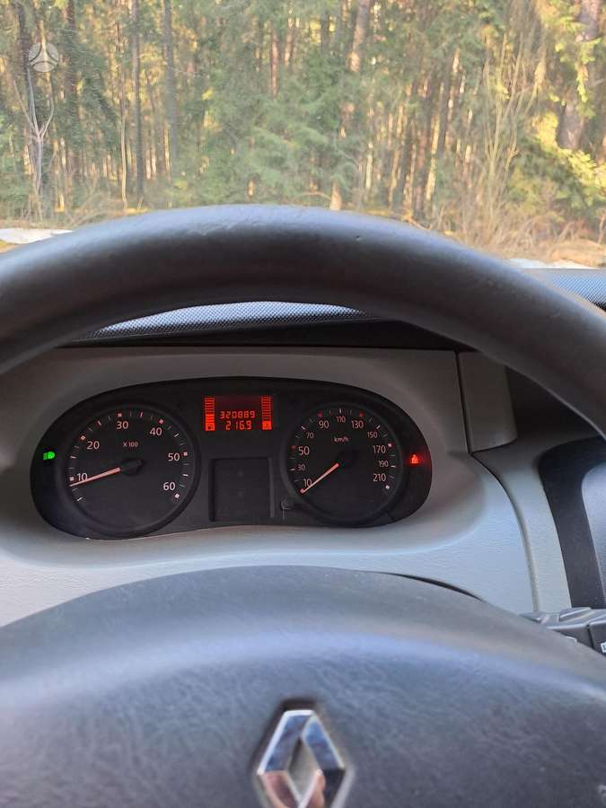 Renault Trafic, 2.0 l., Коммерческий