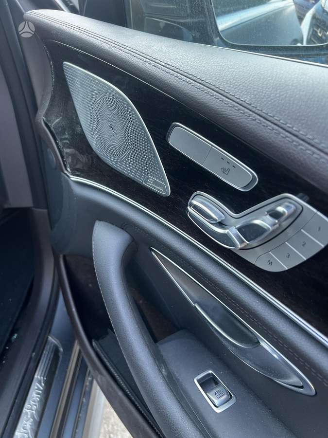 Mercedes-Benz CLS350