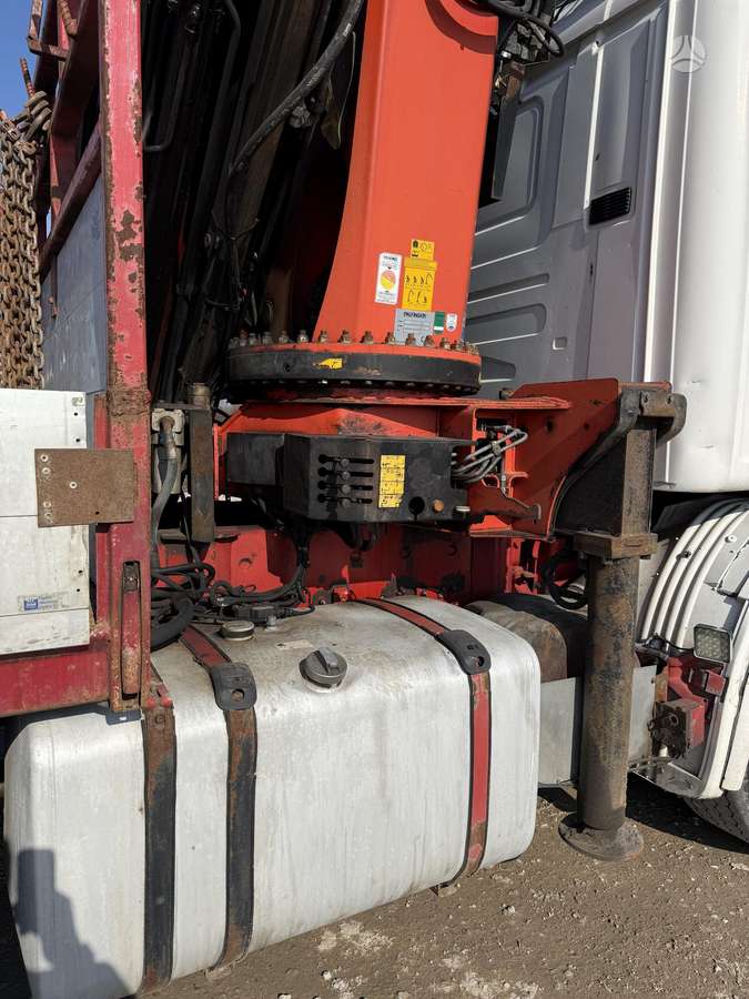 Scania R124, su kranu