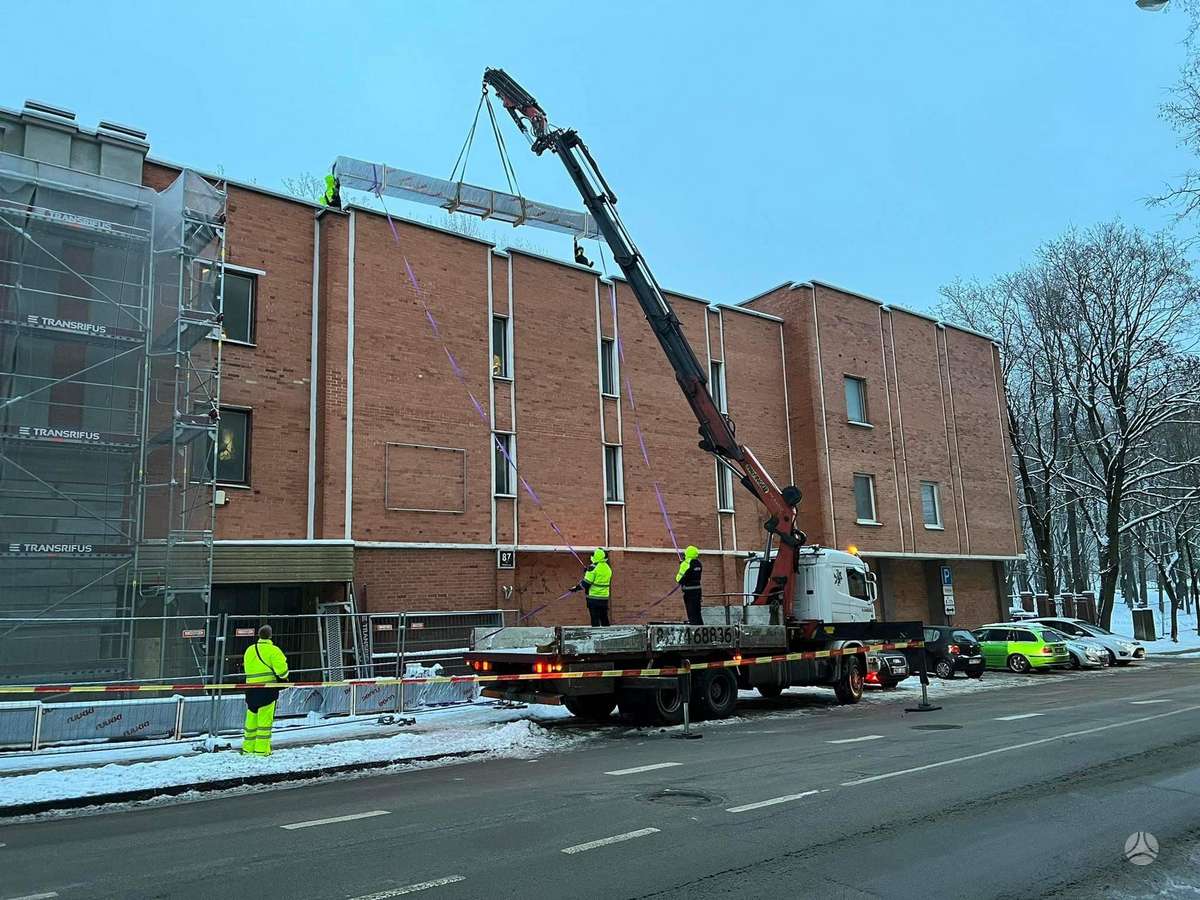 Scania R124, crane trucks