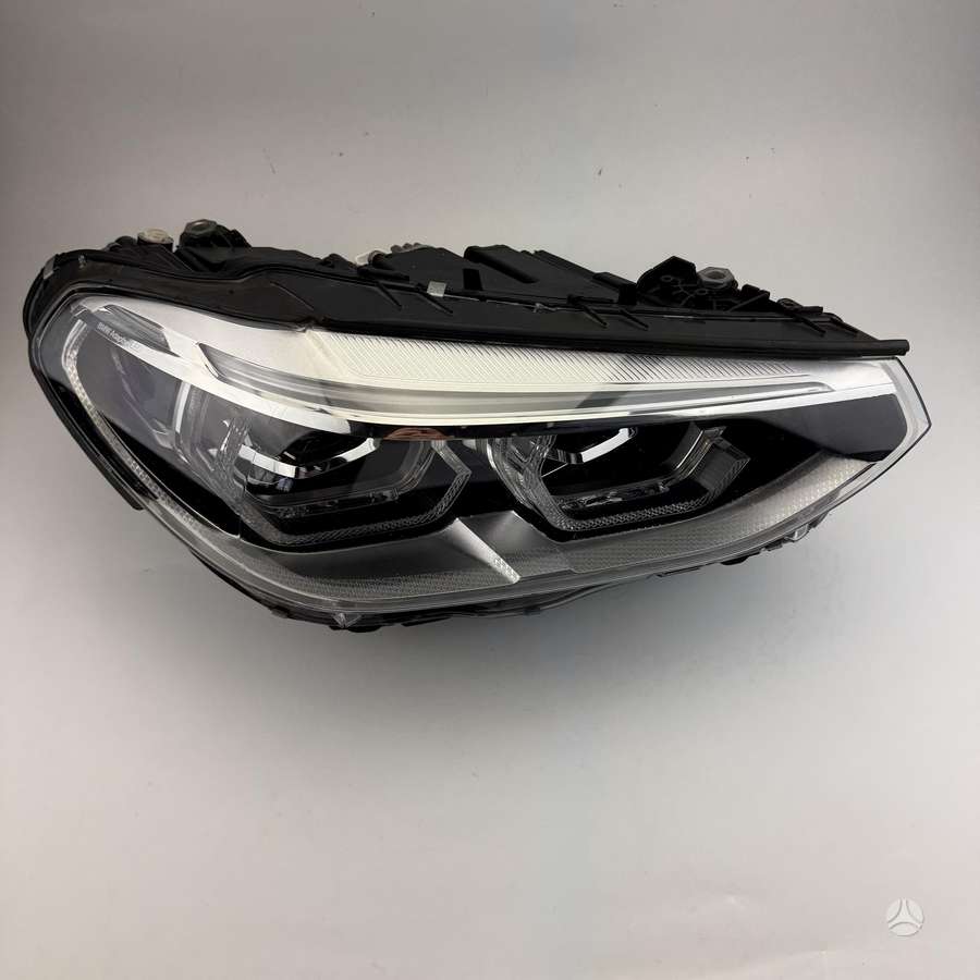 BMW X3 lights