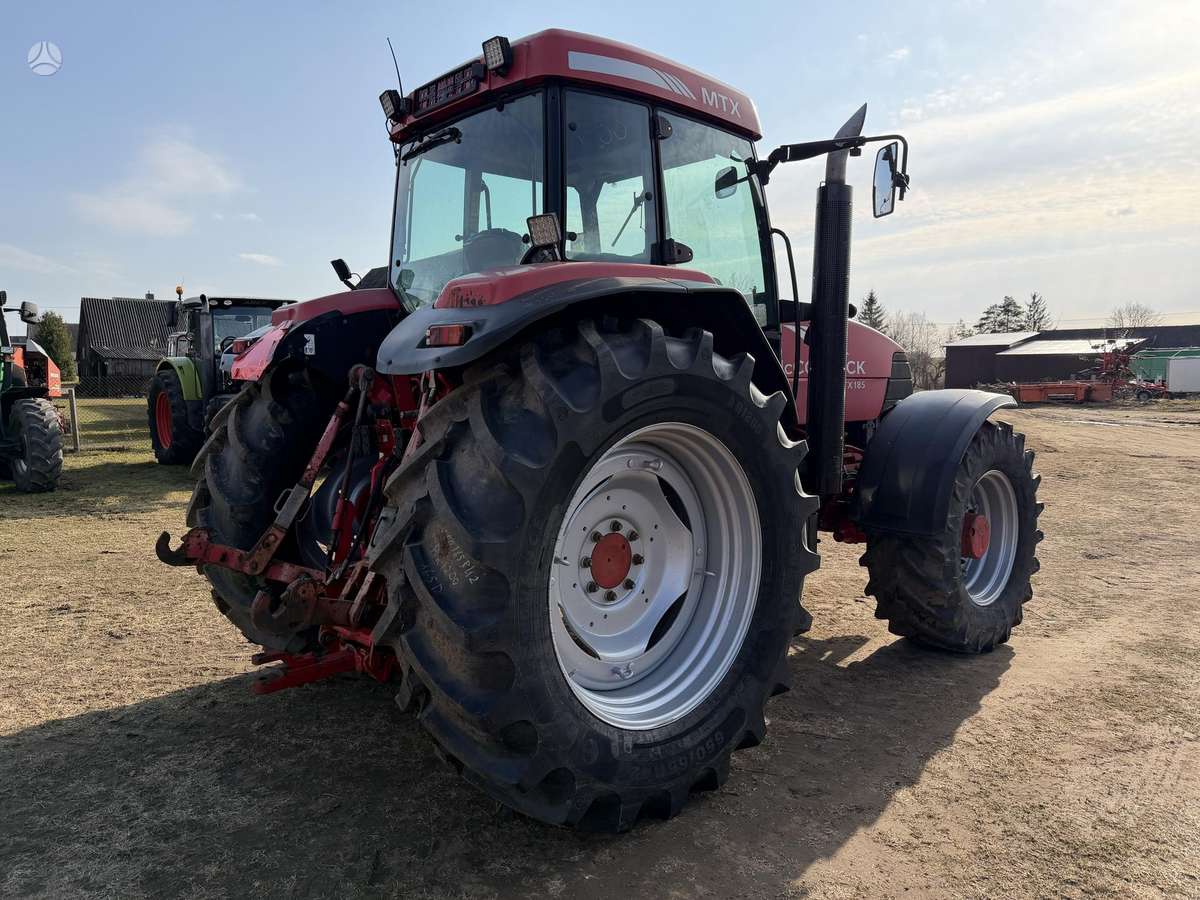 McCORMICK MTX185, tractors