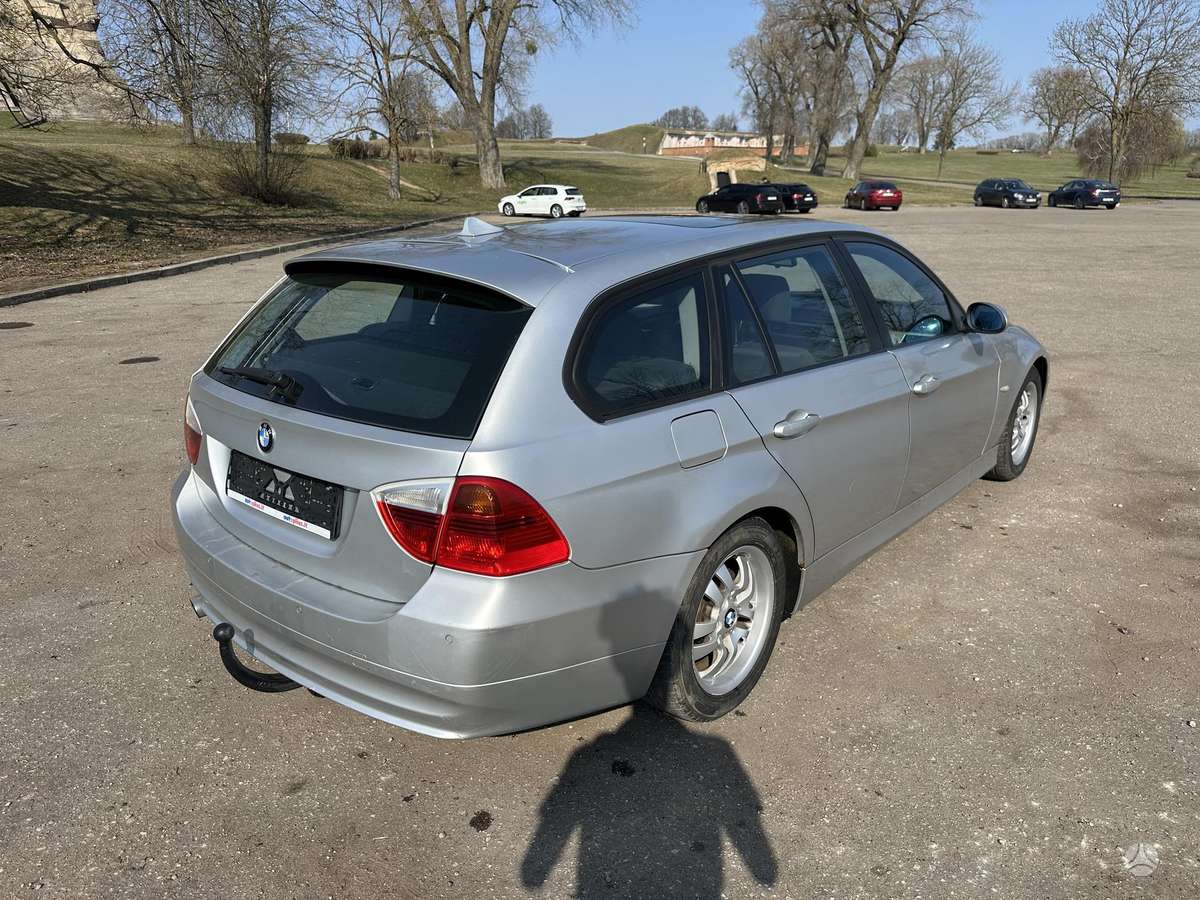 BMW 320, 2.0 l., Универсал