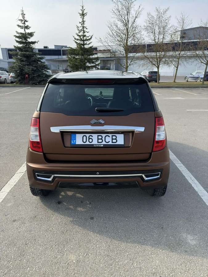 Ligier JS50, 0.5 l., hatchback