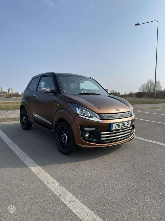 Ligier JS50, 0.5 l., hatchback