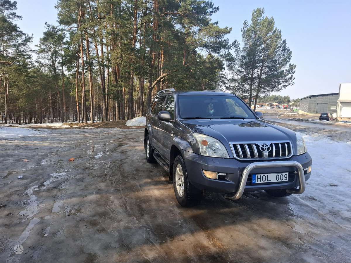 Toyota Land Cruiser - 9
