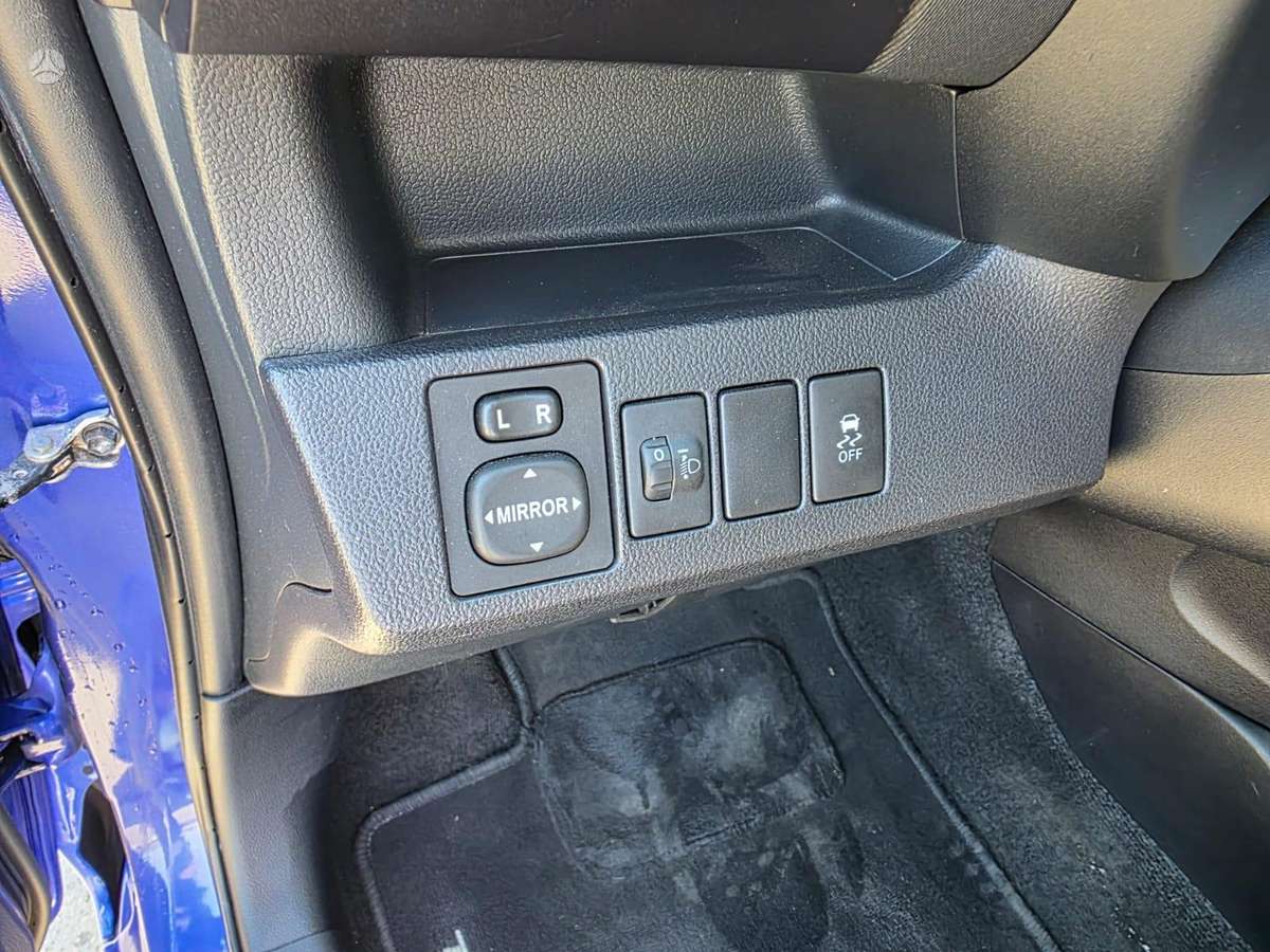 Subaru Trezia, 1.4 l., hečbekas
