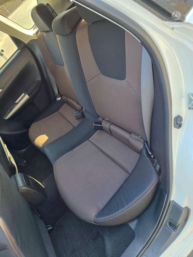 Subaru Impreza, 2.0 l., Хэтчбек